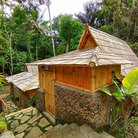 Aksha Riverside Ubud Tampaksiring エクステリア 写真