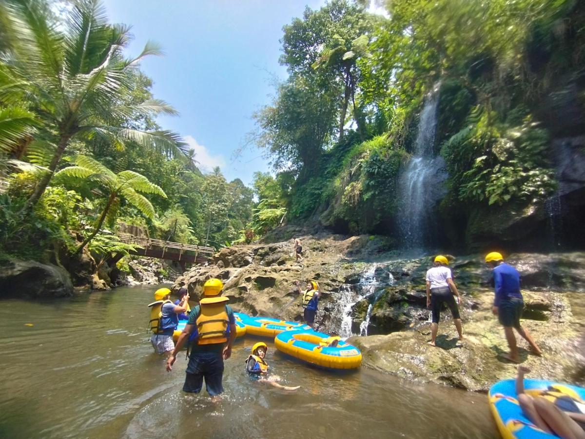 Aksha Riverside Ubud Tampaksiring エクステリア 写真