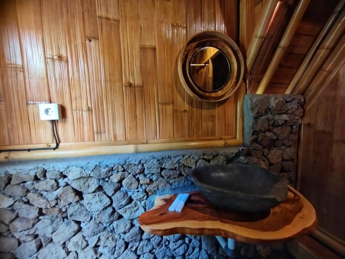 Aksha Riverside Ubud Tampaksiring エクステリア 写真